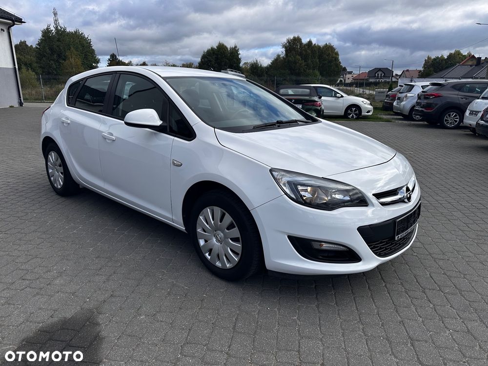 Opel Astra - 4