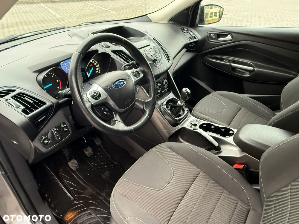 Ford Kuga 2.0 TDCi 4x4 SYNC - 25