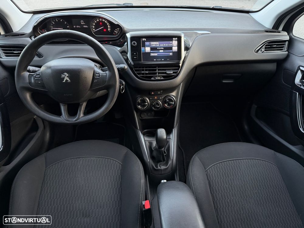 Peugeot 208 PureTech 82 Style - 6