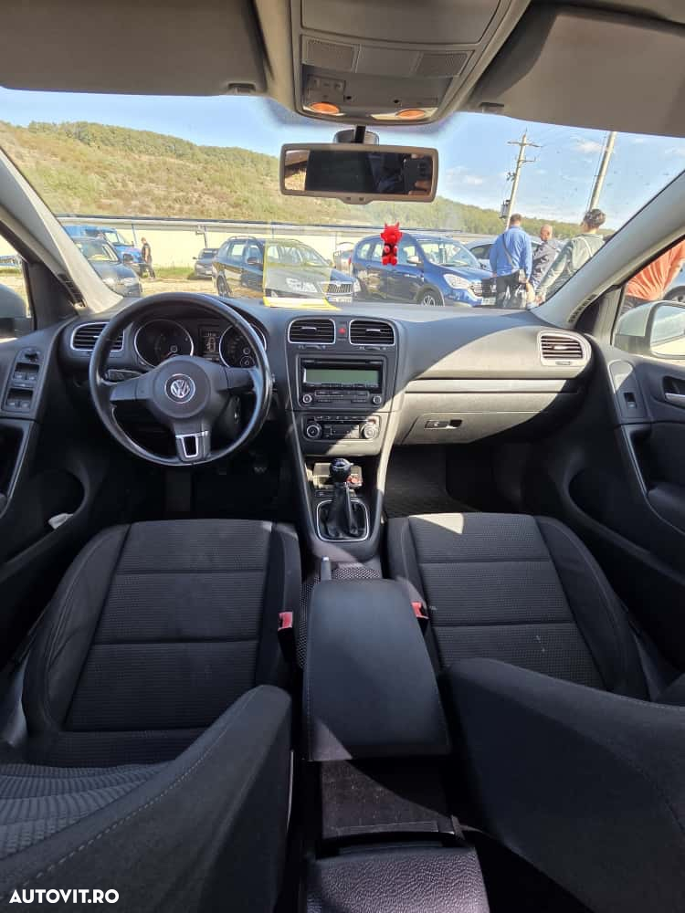 Volkswagen Golf 2.0 TDI Comfortline - 8