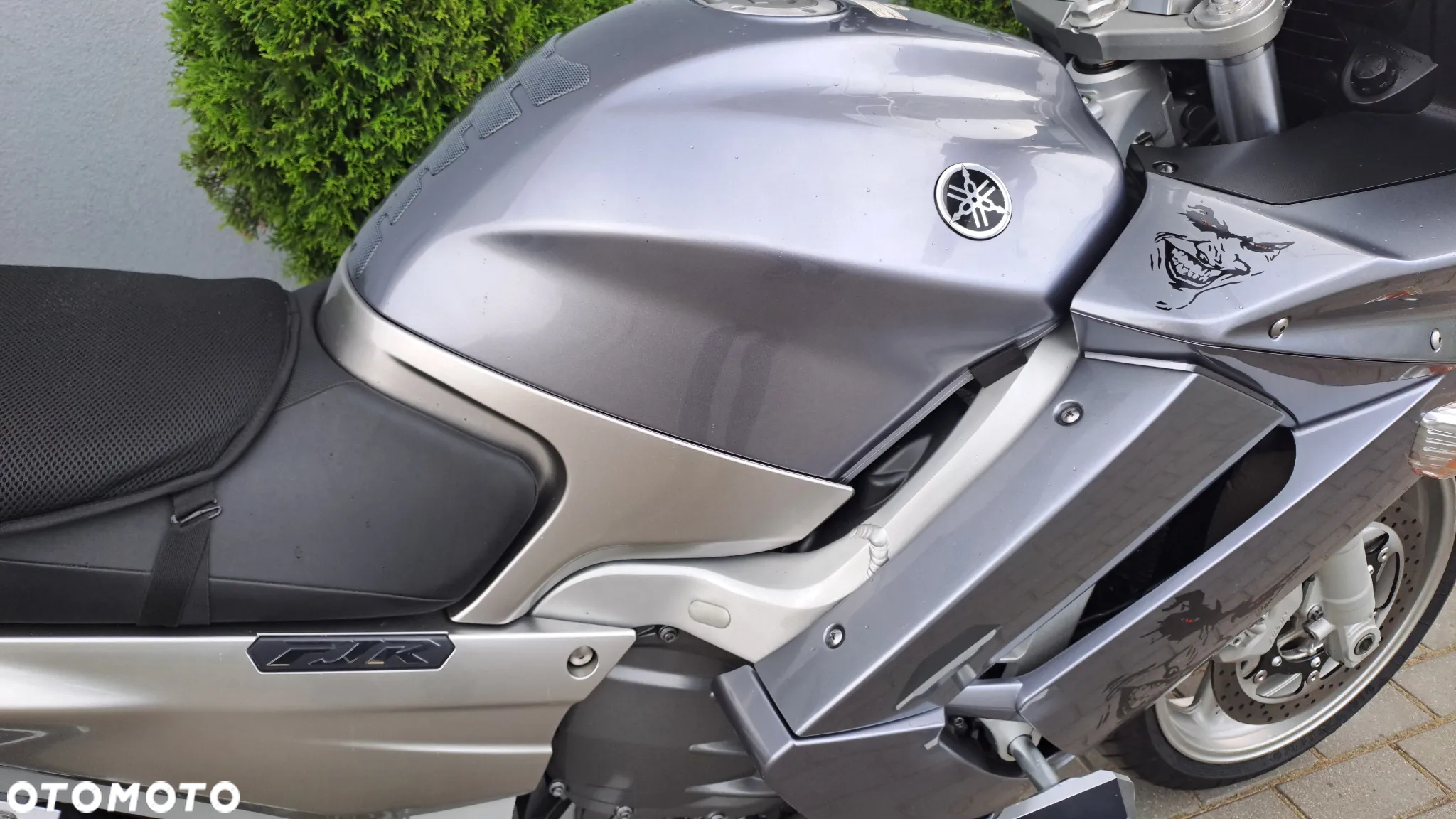 Yamaha FJR - 19