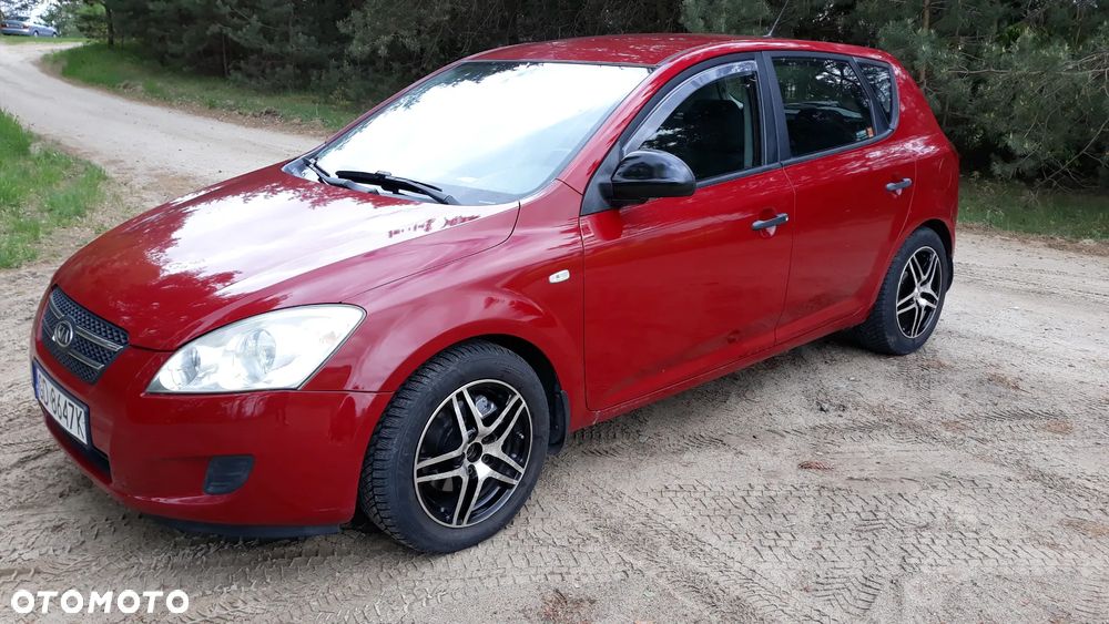 Kia Ceed 1.4 Comfort - 2