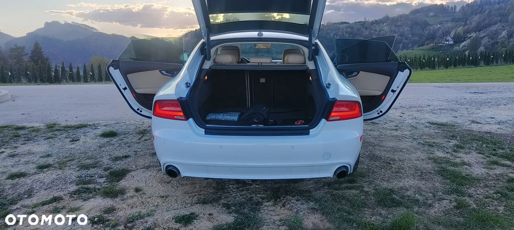 Audi A7 Sportback - 16