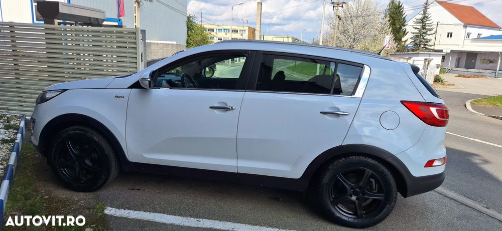 Kia Sportage 2.0 CRDI 4WD Automatik Spirit - 14