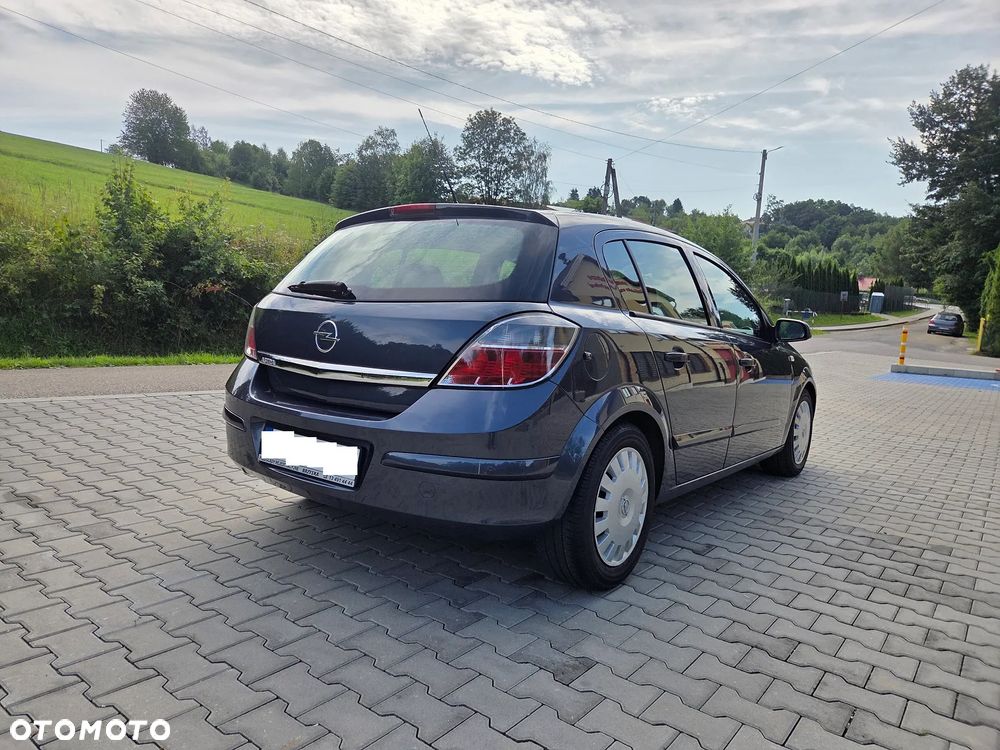 Opel Astra 1.6 Elegance - 11