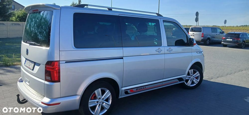 Volkswagen Caravelle 2.0 TDI L1 Comfortline DSG - 2