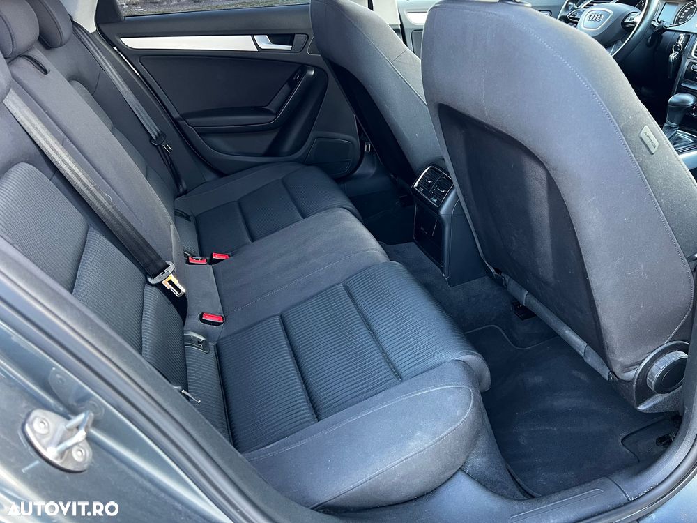 Audi A4 2.0 TDI DPF multitronic S line Sportpaket - 10