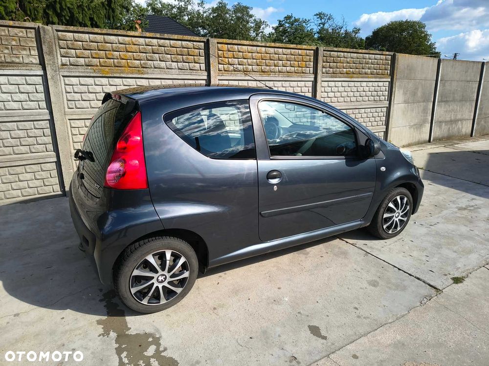 Peugeot 107 - 6