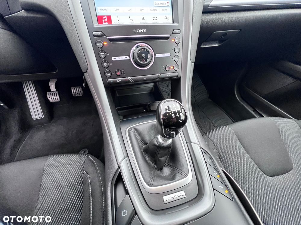 Ford Mondeo - 14
