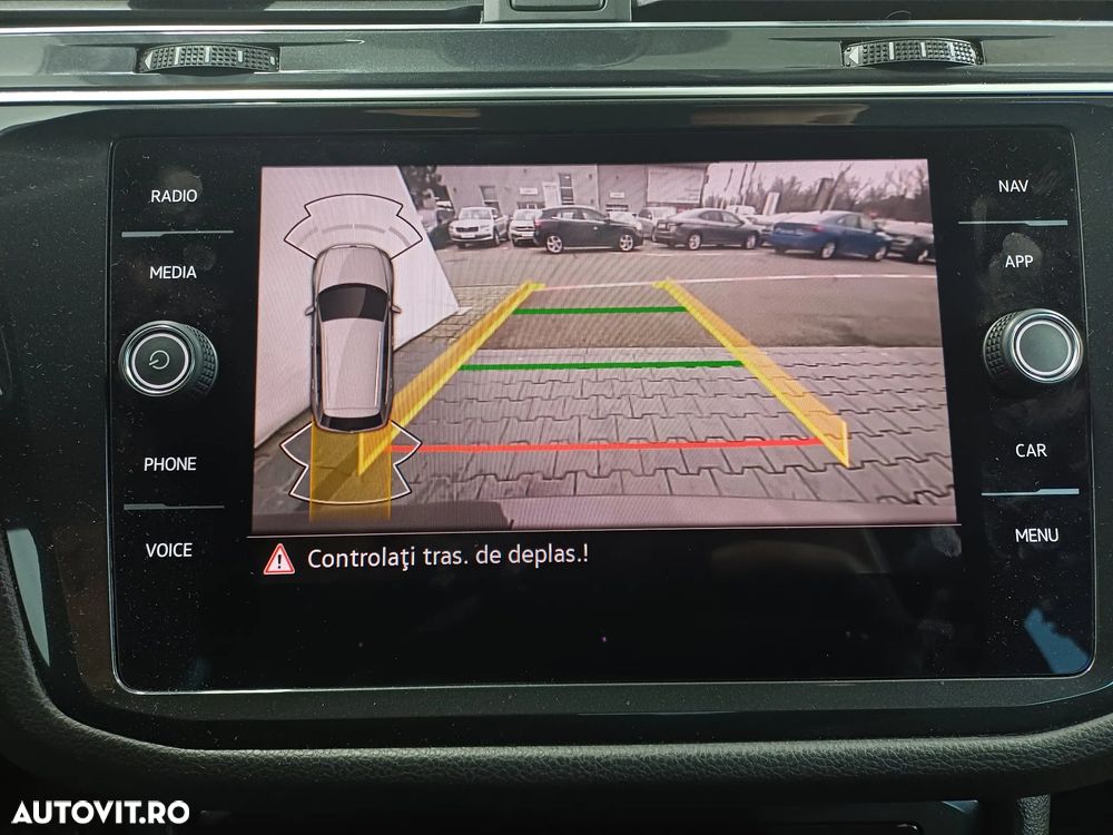 Volkswagen Tiguan 2.0 TDI SCR DSG 4Motion Life - 29