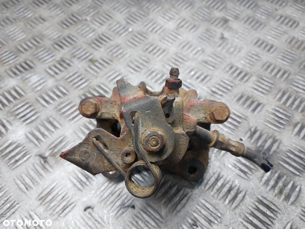 ZACISK HAMULCOWY LEWY TYŁ VOLKSWAGEN SHARAN MK1 GALAXY MK1 ALHAMBRA MK1 - 2