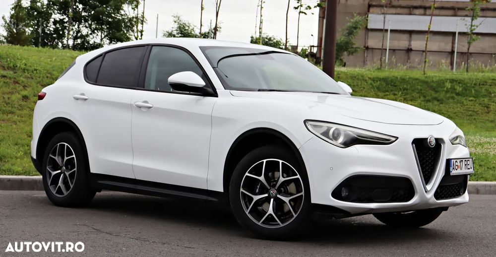 Alfa Romeo Stelvio 2.2 16V AT8-Q4 Executive - 1