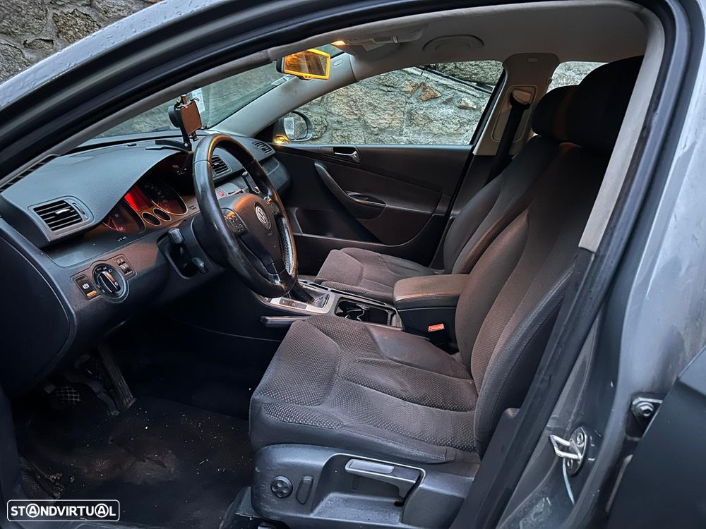 VW Passat 2.0 TDI Confortline - 2