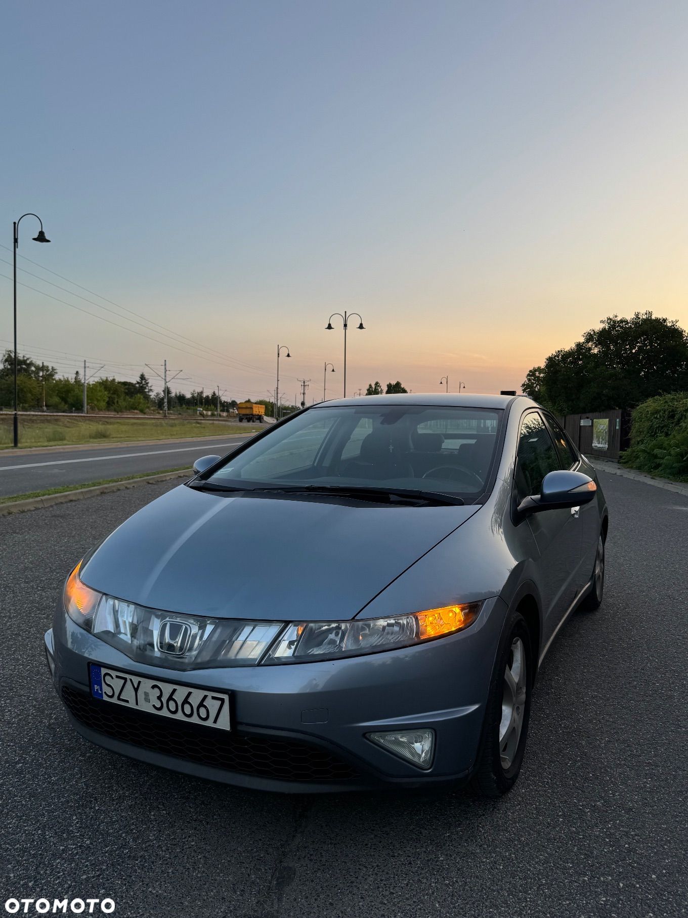 Honda Civic 1.8 Executive - 1