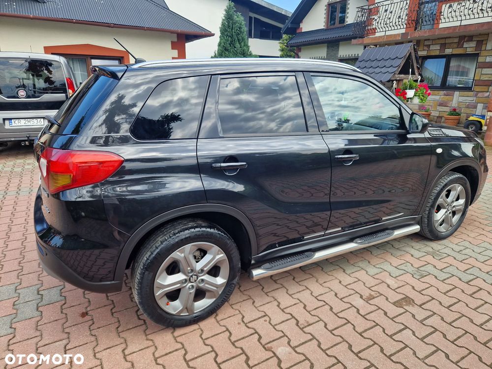 Suzuki Vitara 1.6 Premium 4WD - 35