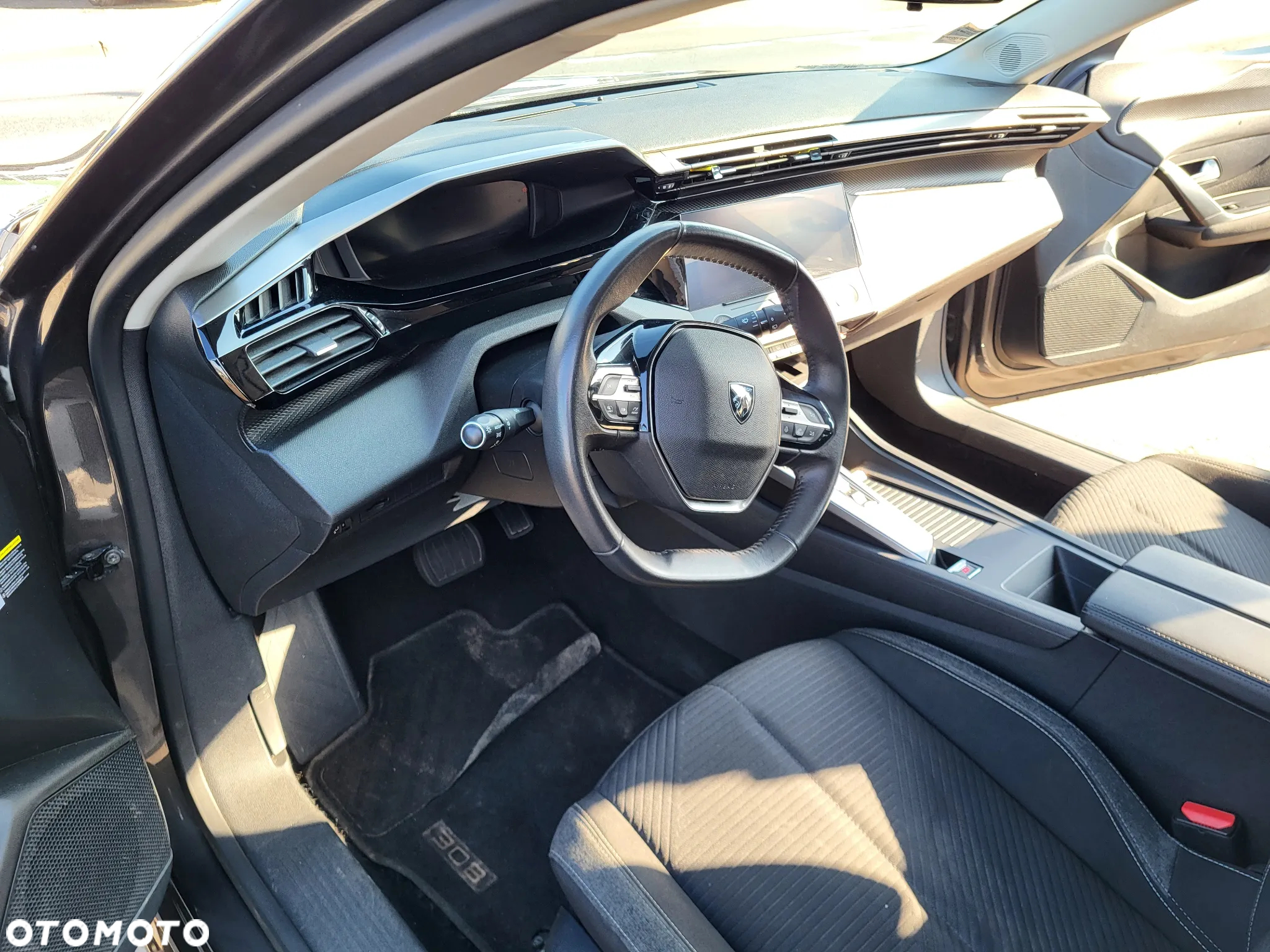 Peugeot 308 1.2 PureTech Active Pack S&S EAT8 - 20