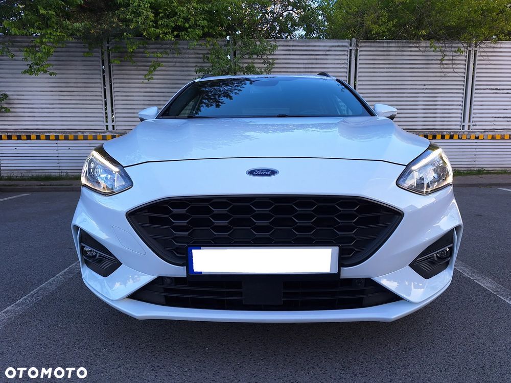 Ford Focus 1.5 EcoBoost ST-Line - 4