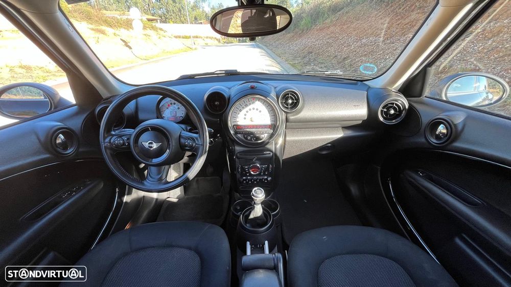 MINI Countryman One D - 6