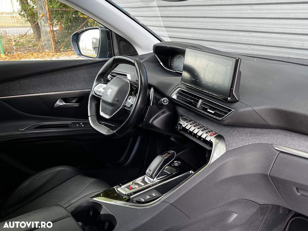 Peugeot 3008 1.5 BlueHDI S&S EAT8 Allure - 8
