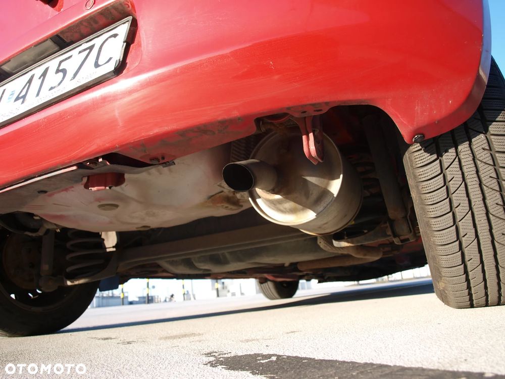 Toyota Yaris 1.4 D-4D Sol - 21