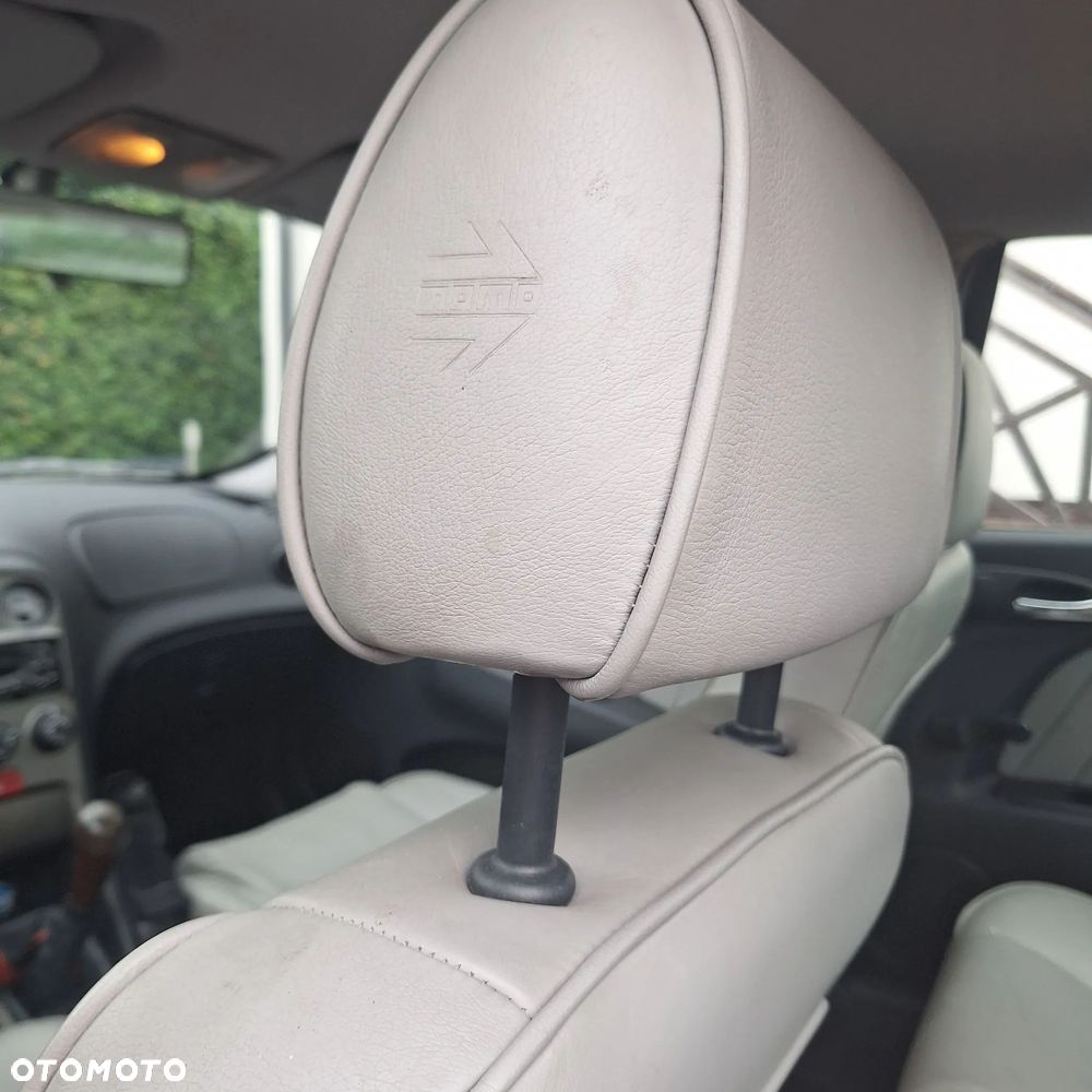 Alfa Romeo 156 2.0 TSpark 16v - 13