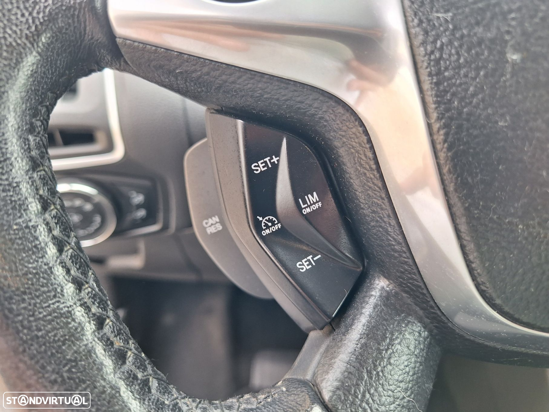 Ford Focus - 24