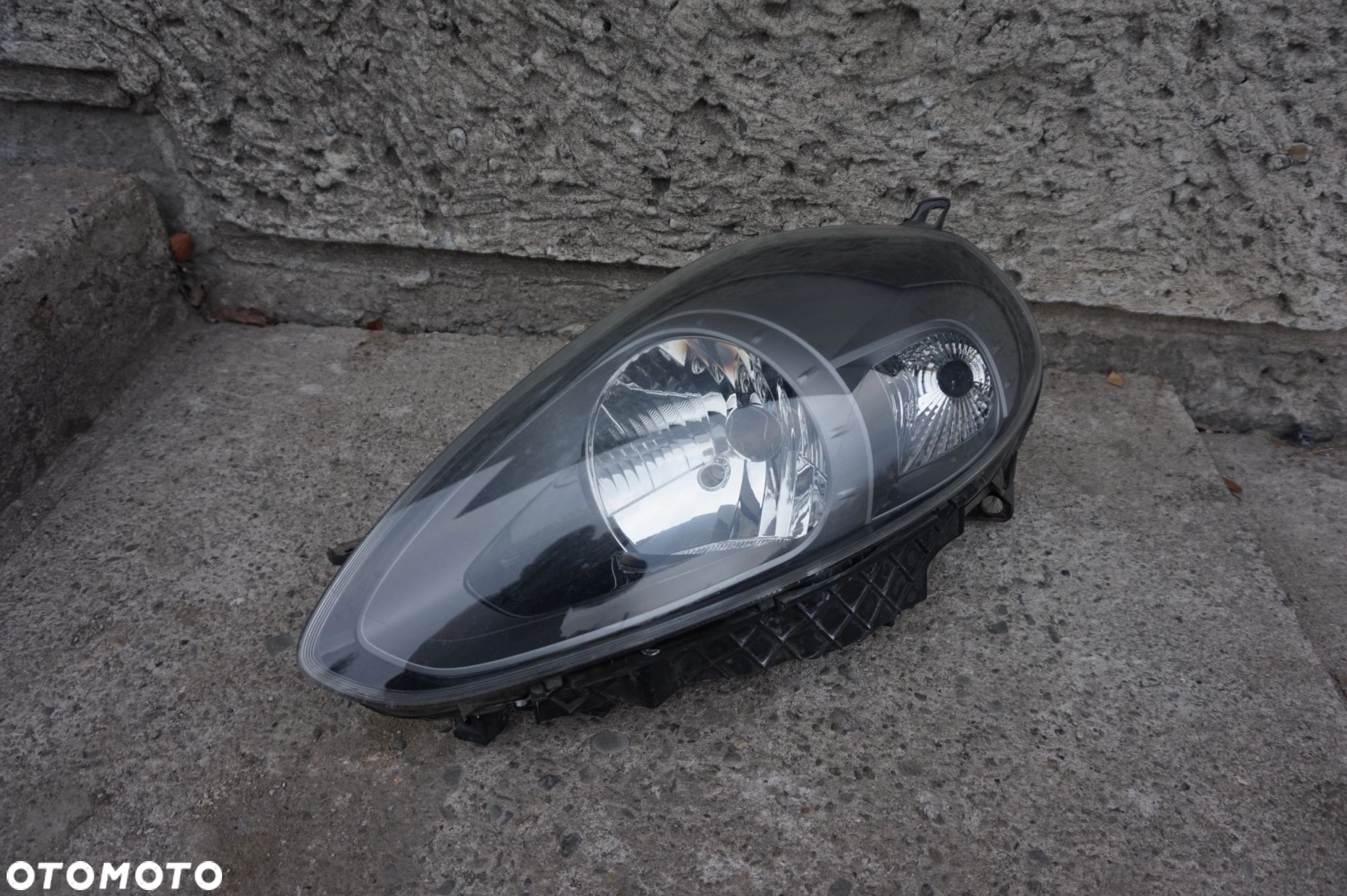 LAMPA PRZEDNIA LEWA GRANDE PUNTO EVO - 4