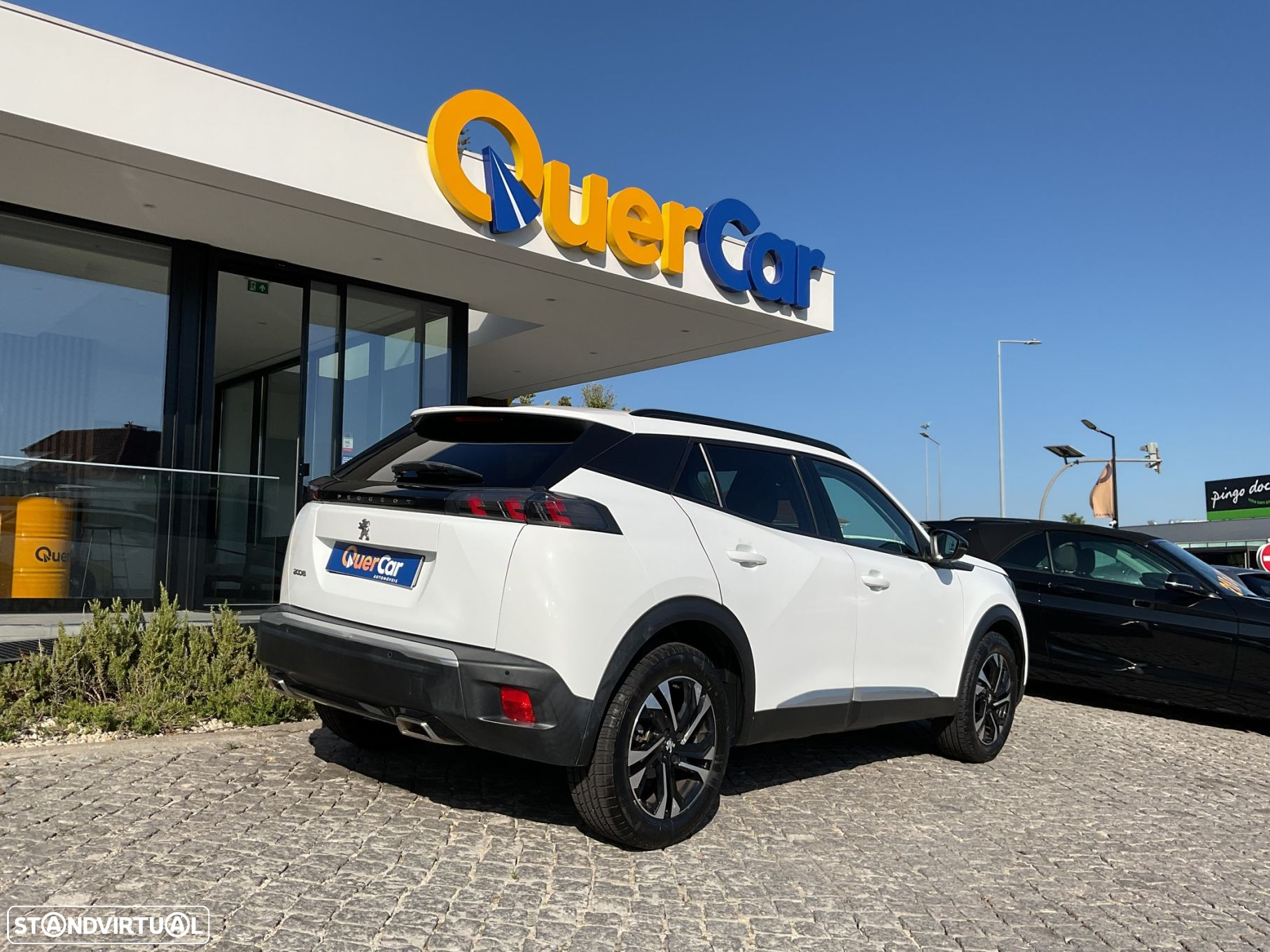 Peugeot 2008 1.2 PureTech Allure Pack EAT8 - 13