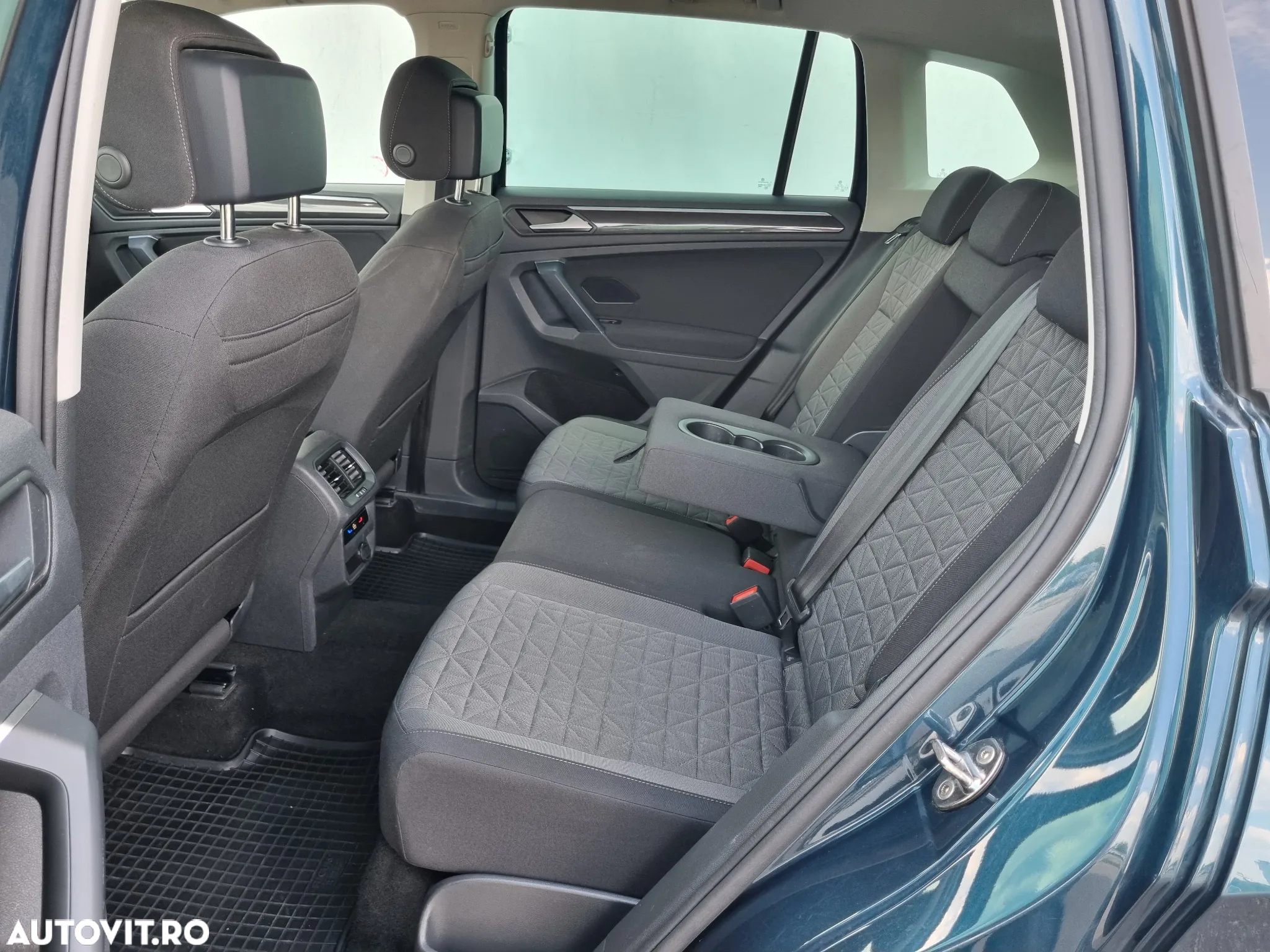 Volkswagen Tiguan 2.0 TDI SCR DSG Life - 12