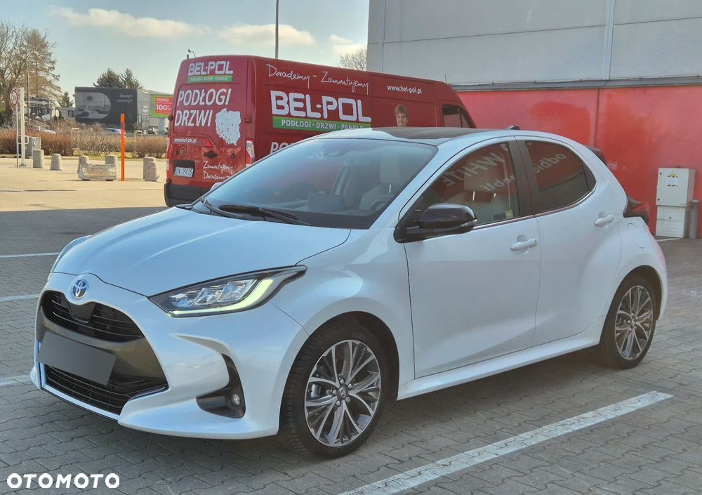 Toyota Yaris Hybrid 1.5 Executive - 1