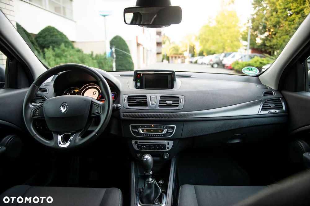 Renault Megane ENERGY dCi 110 Start & Stopp LIMITED - 24