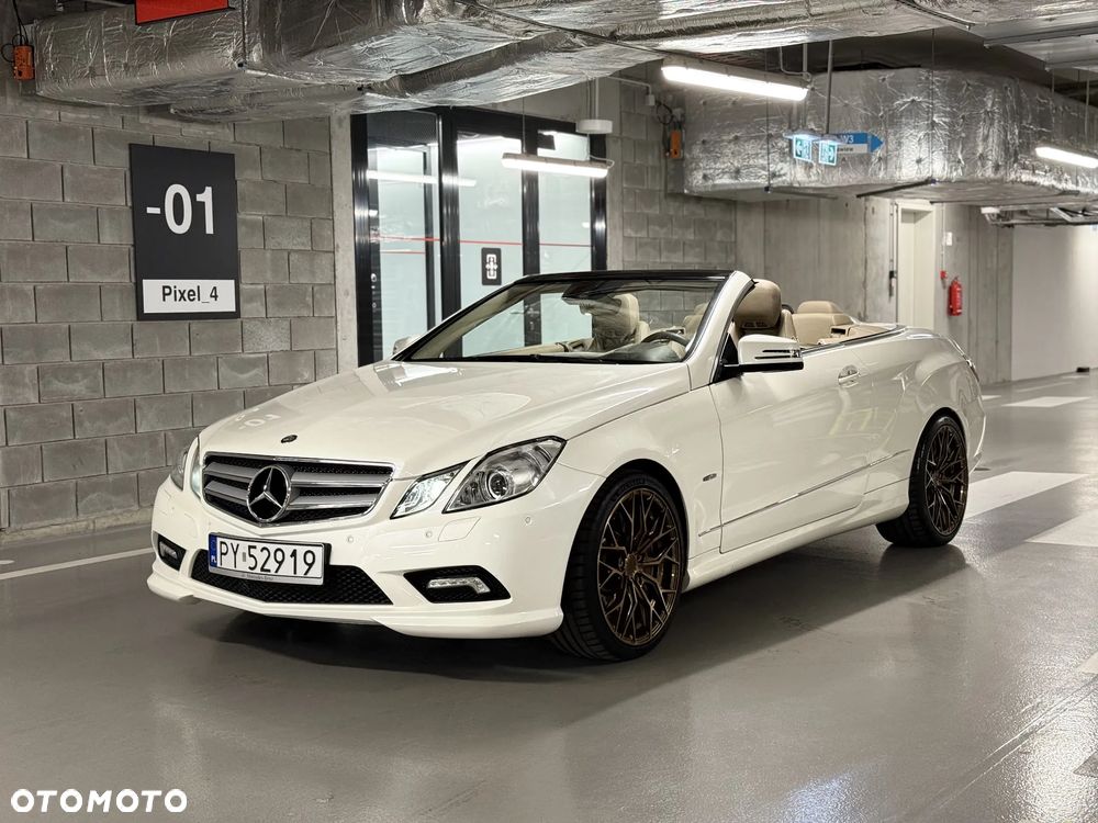 Mercedes-Benz Klasa E 500 BlueEFFICIENCY 7G-TRONIC Elegance - 30