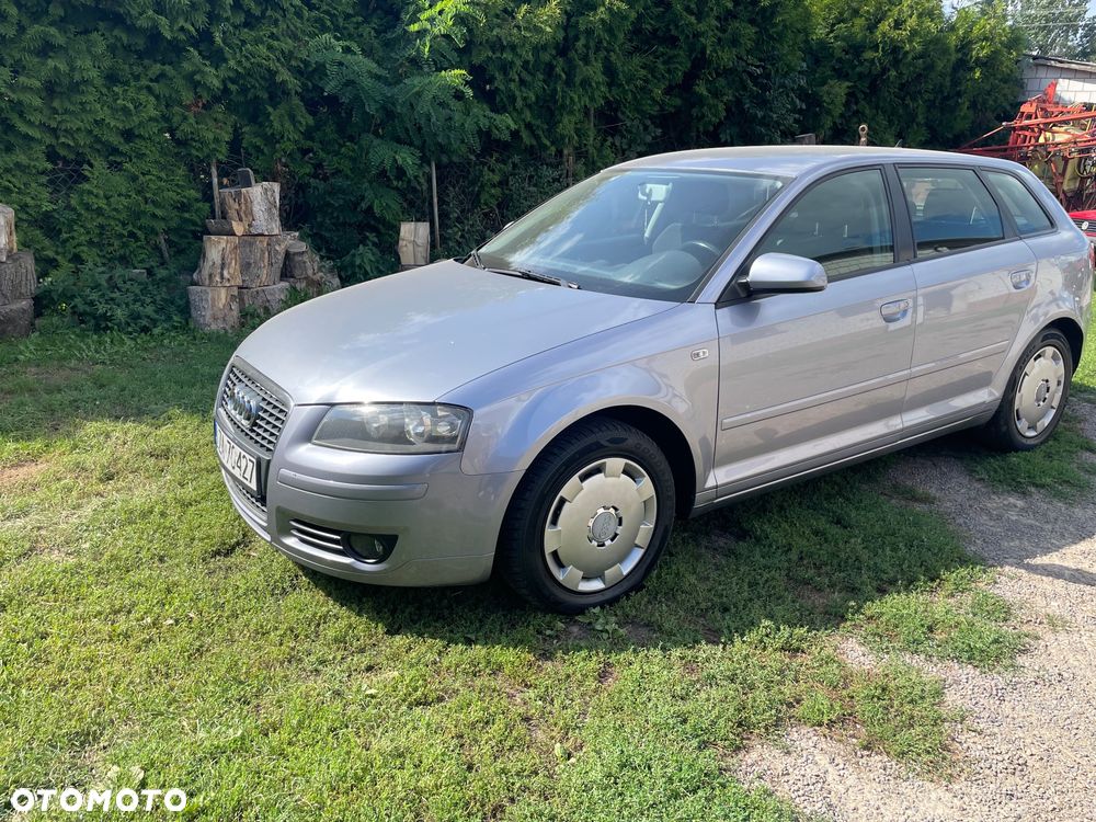 Audi A3 Sportback 2.0 TDI Ambiente - 3