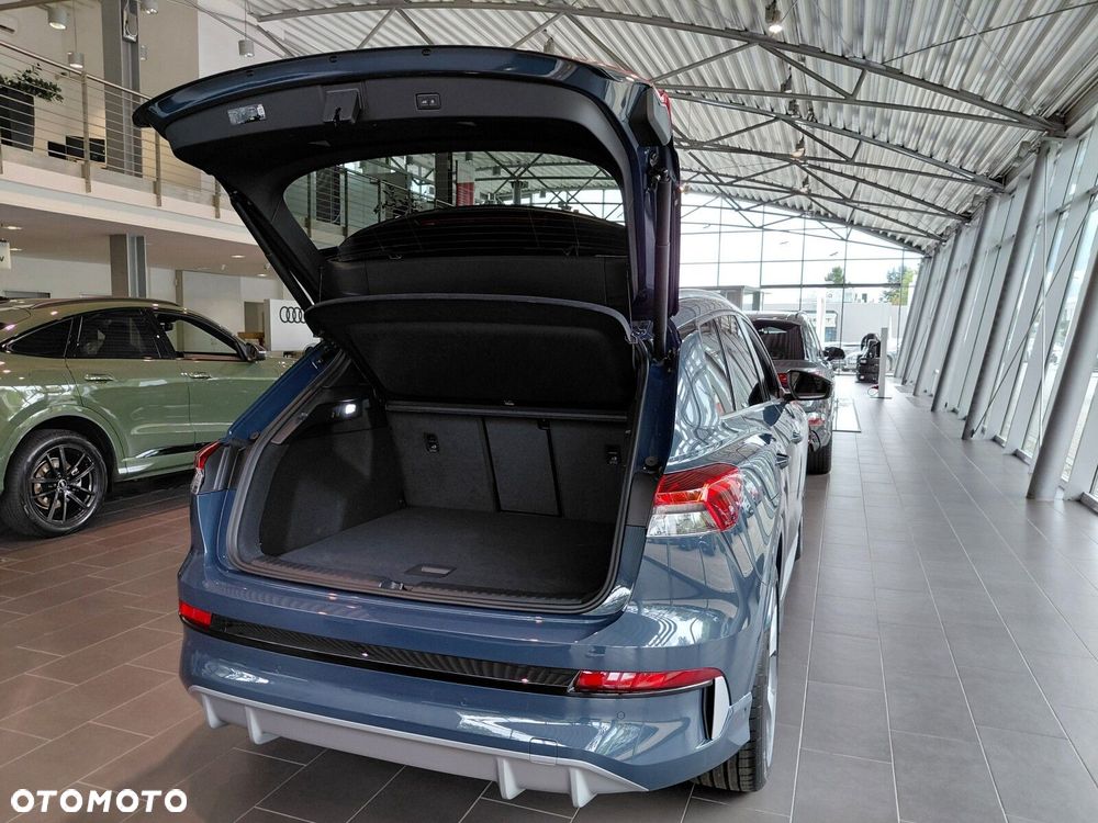Audi Q4 e-tron - 7