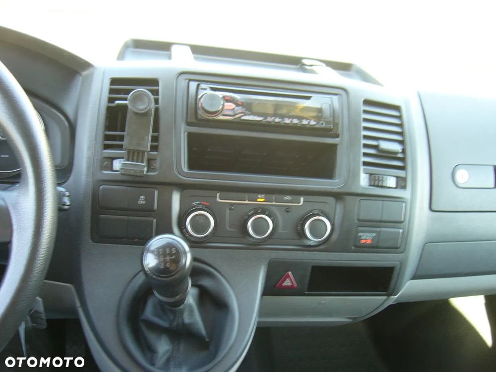 Volkswagen Transporter T5 LONG Chłodnia Konvekta 0*C - 17