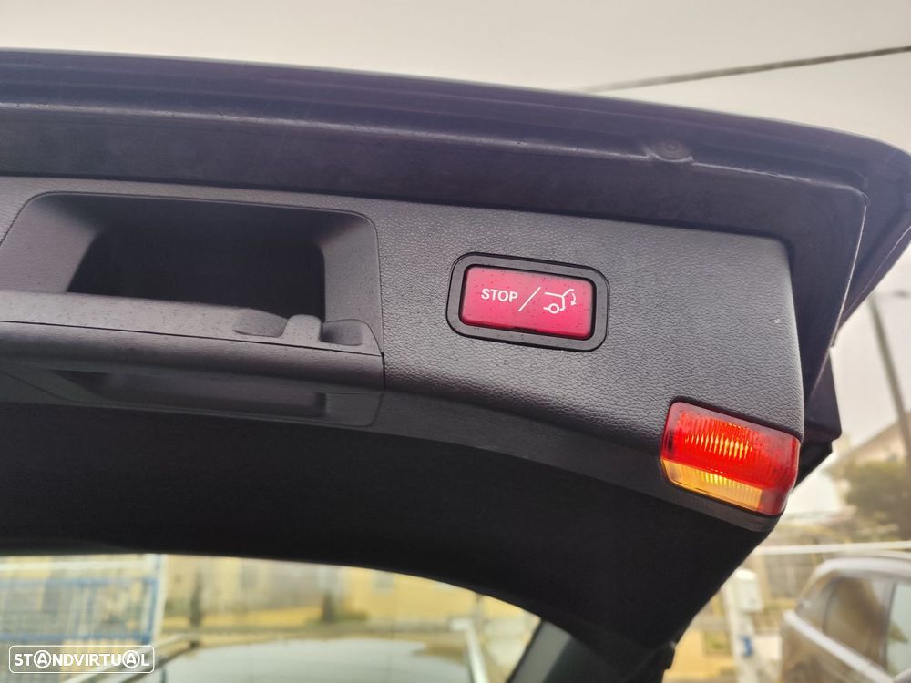 Mercedes-Benz E 250 CDi Avantgarde BlueEfficiency - 21