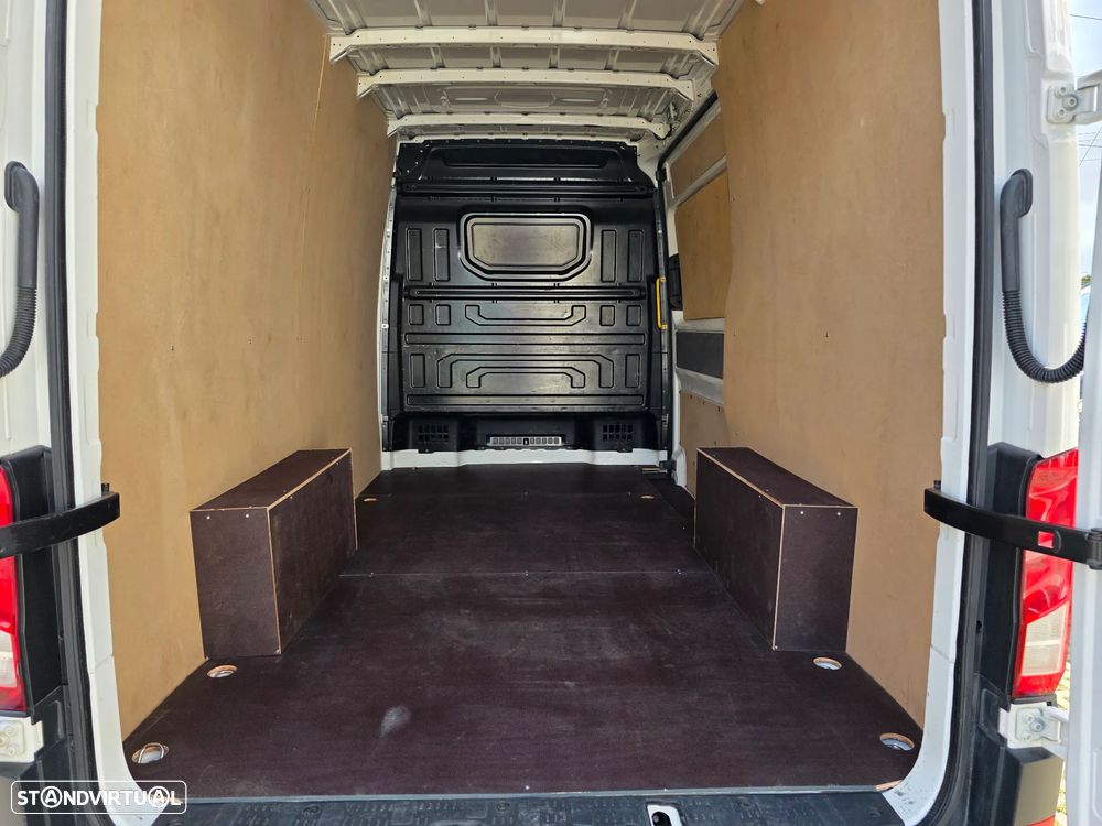 VW Crafter 2.0TDI L3H3 (IVA INCLUÍDO) - 11