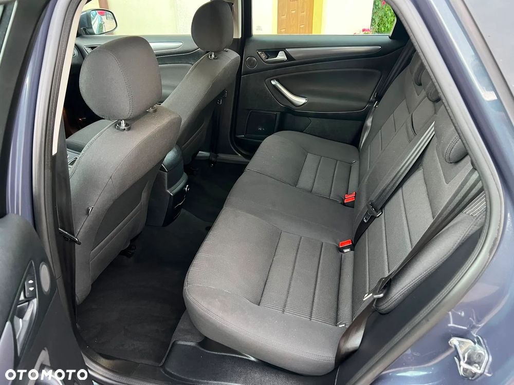 Ford Mondeo 2.0 TDCi Titanium X - 12