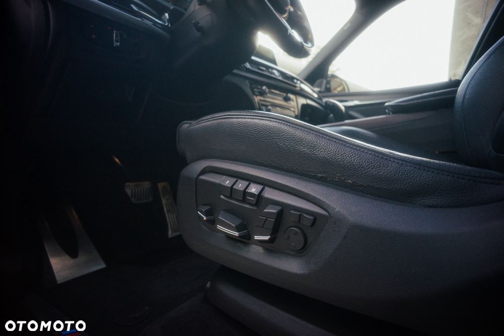 BMW X5 xDrive35i - 10