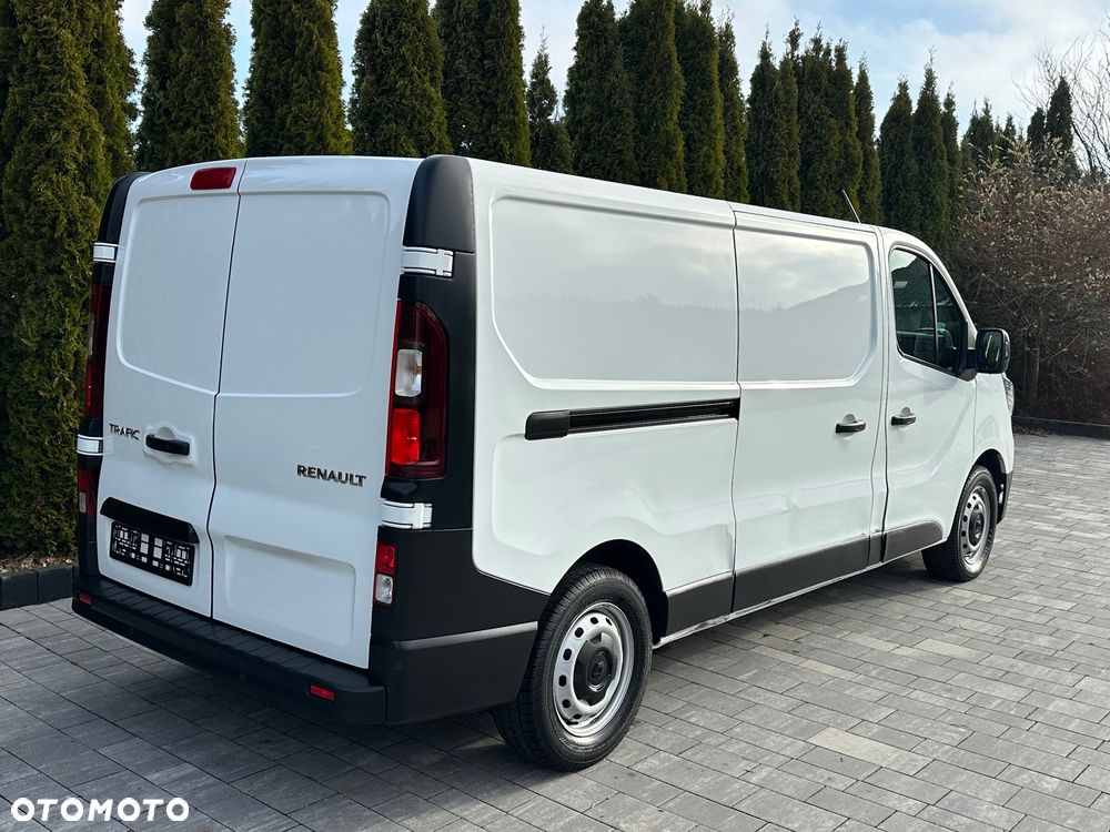 Renault / TRAFIC / 2.0 / L2H1 / LONG / - 12