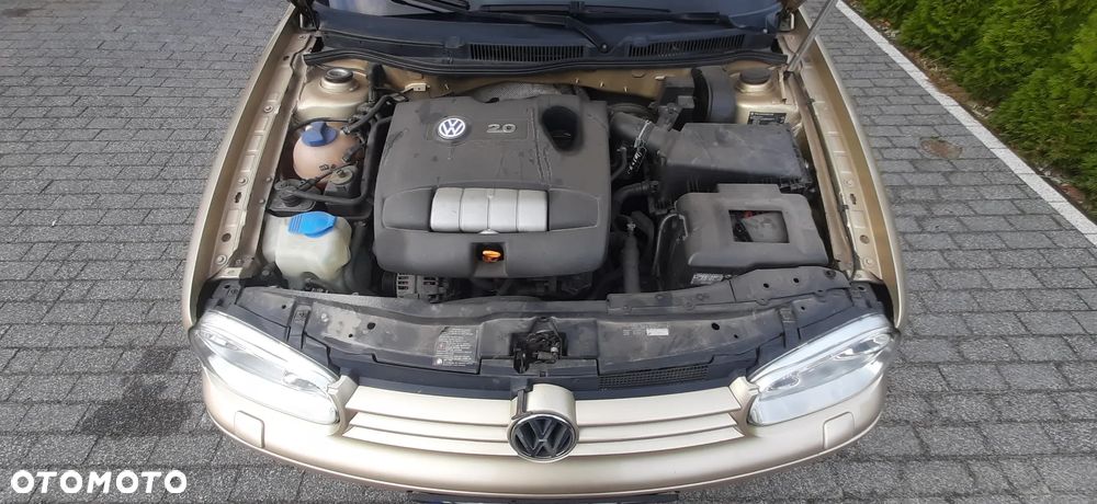 Volkswagen Golf 2.0 Comfortline - 8