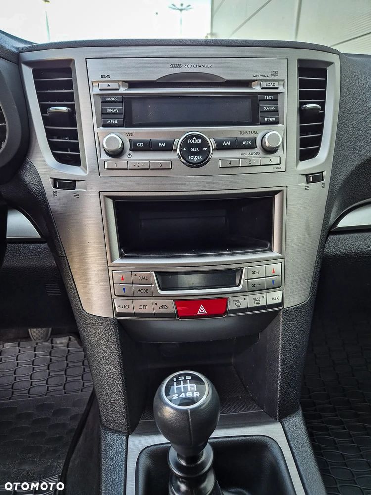 Subaru Legacy 2.0i Active - 29
