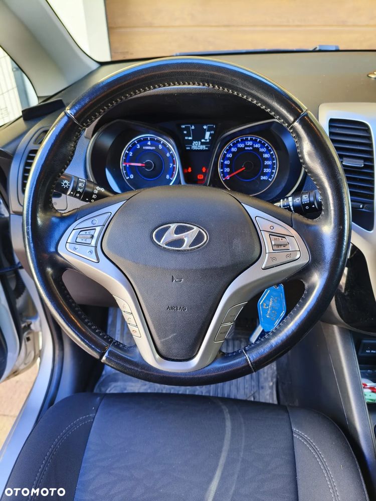 Hyundai ix20 - 10
