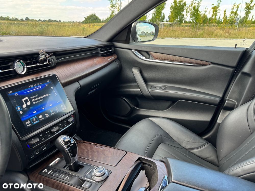 Maserati Quattroporte S - 15