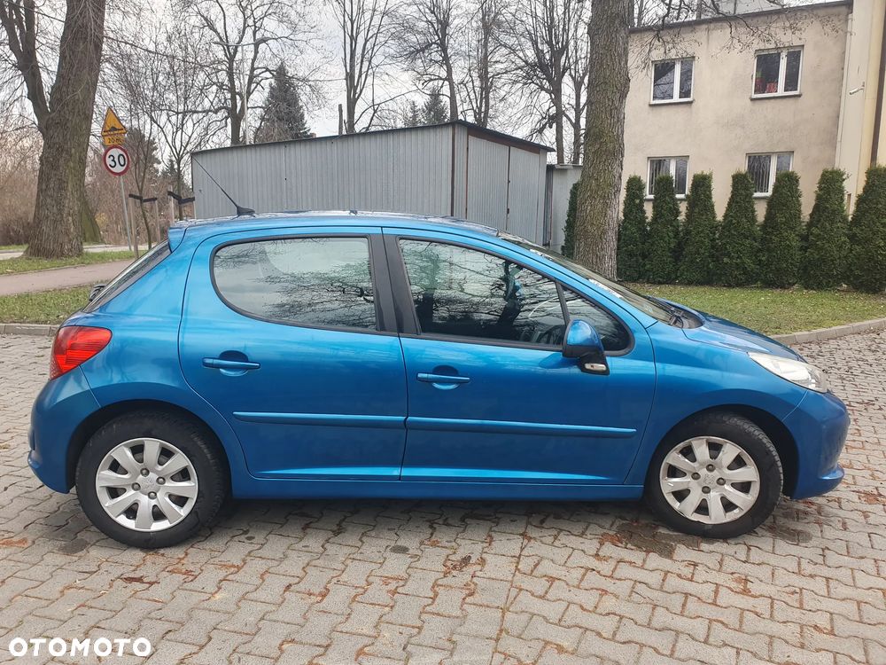Peugeot 207 HDi FAP 90 (Blue Lion) Tendance - 31