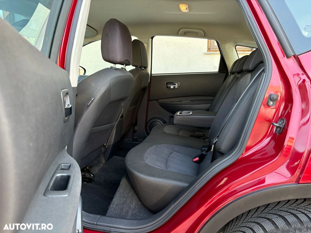 Nissan Qashqai - 11