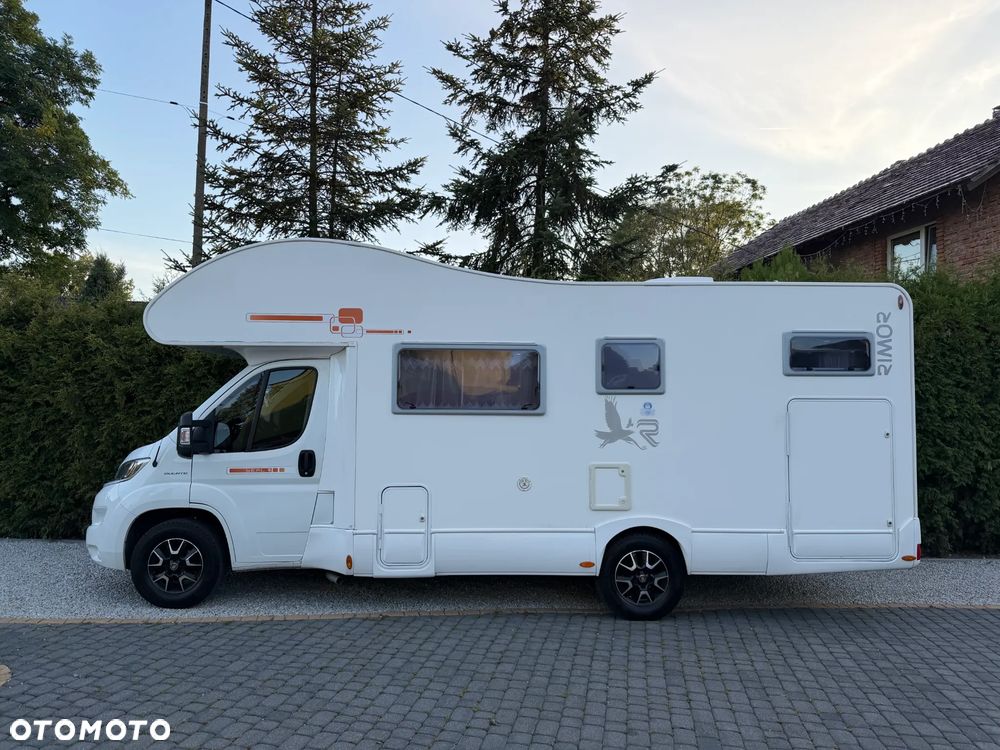 Hobby Kamper,camper I właściciel garażowany 6-osób - 2
