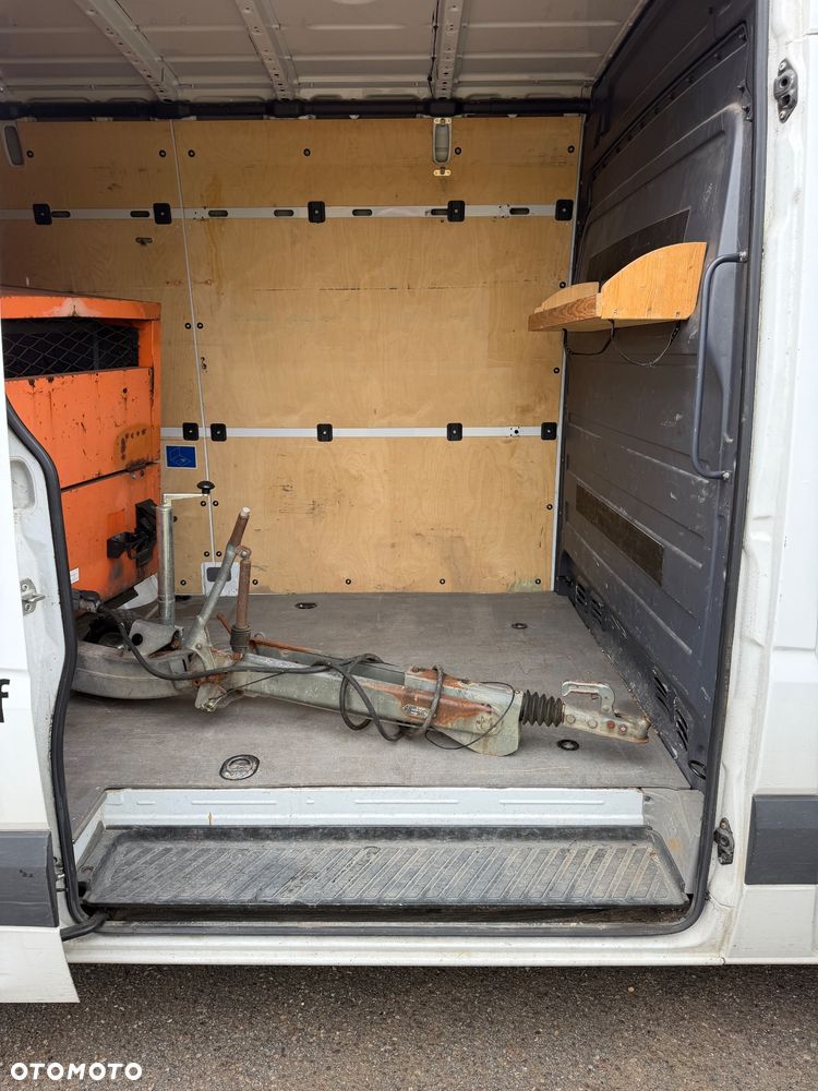 Mercedes-Benz Sprinter - 18