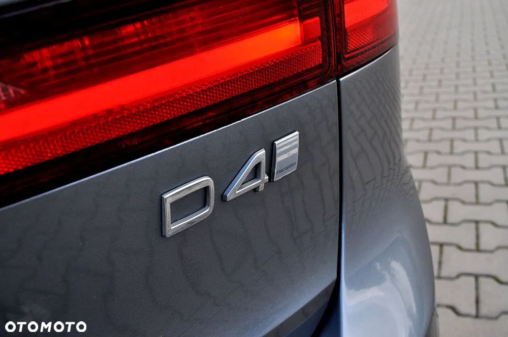 Volvo V90 D4 Geartronic Inscription - 17