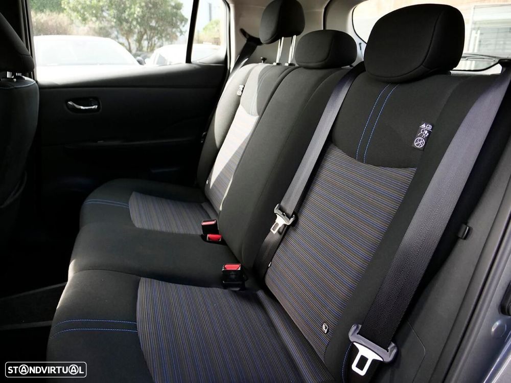 Nissan Leaf Acenta - 36